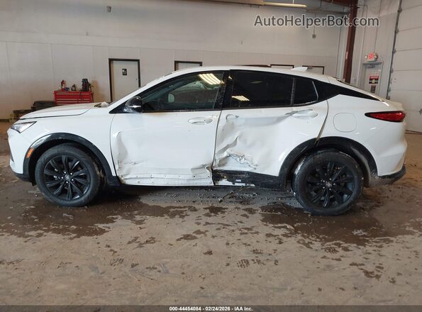KL47LBE24RB106975 2024 BUICK OTHER White Vista interior de 360 grados