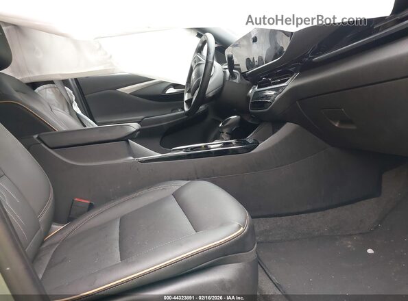 KL47LCE28RB157188 2024 BUICK OTHER Silver Widok wnętrza z przodu