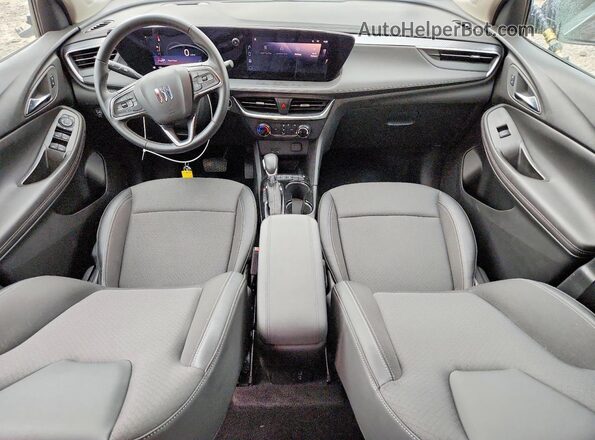 KL4AMBS20RB017301 2024 BUICK ENCORE Черный Вид панели приборов