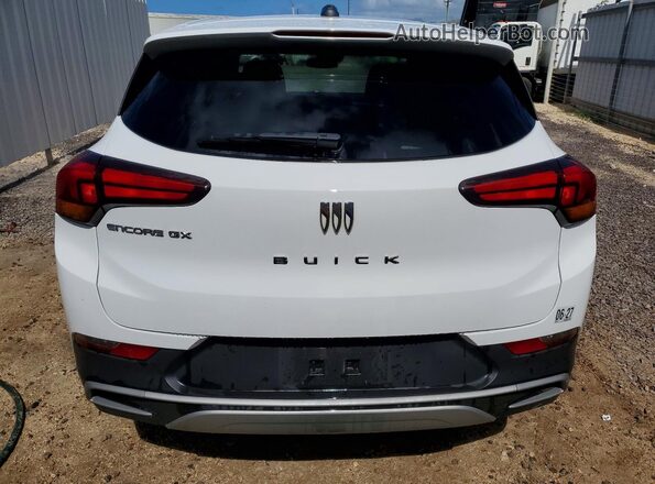 KL4AMBSLXSB155975 2025 BUICK ENCORE Белый Вид сзади
