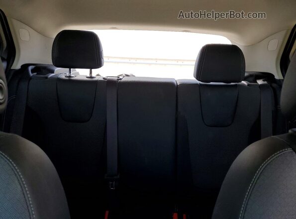 KL4AMBSLXSB155975 2025 BUICK ENCORE Белый Вид задних сидений