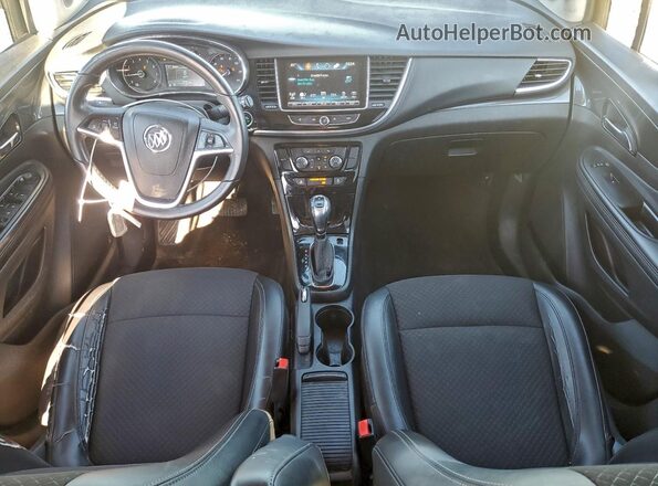 KL4CJ1SB3JB556978 2018 BUICK ENCORE White Вид панелі приладів