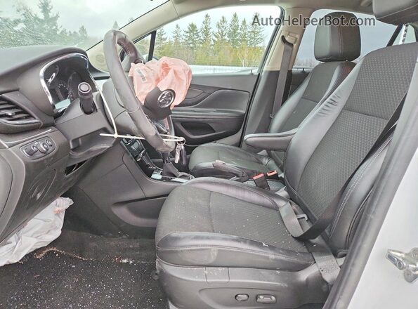 KL4CJ2SB2HB119067 2017 BUICK ENCORE White Front interior view