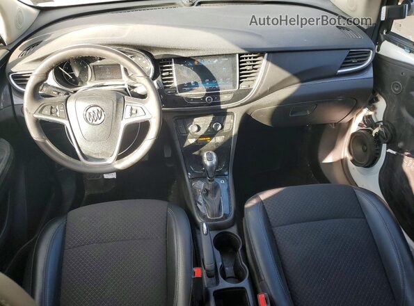 KL4CJASB2MB356923 2021 BUICK ENCORE Белый Вид панели приборов