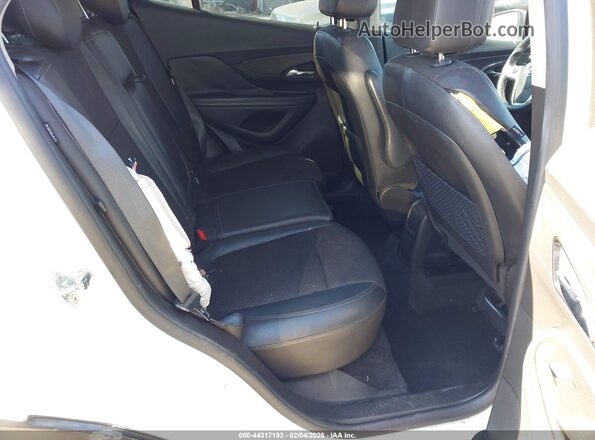 KL4CJASB4KB786322 2019 BUICK ENCORE White Widok naklejki z numerem VIN