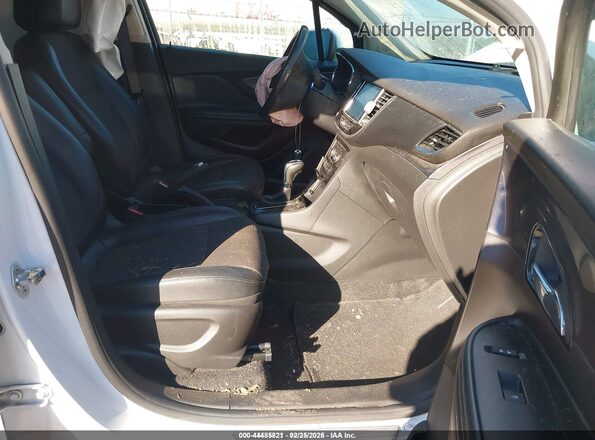 KL4CJASB4KB868695 2019 BUICK ENCORE White Widok wnętrza z przodu