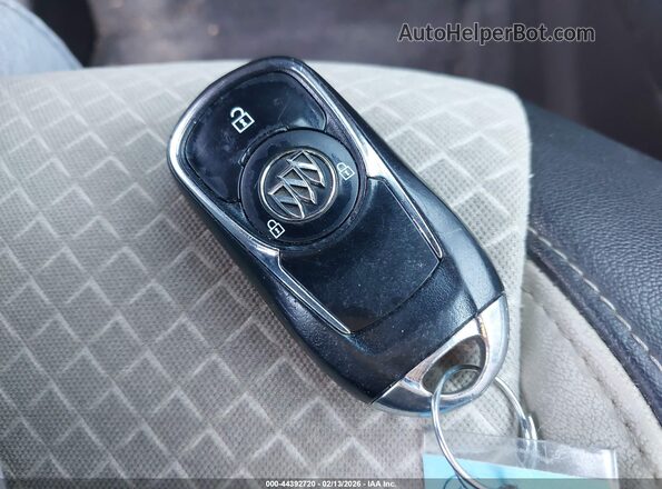 KL4CJASBXJB519491 2018 BUICK ENCORE Красный Вид панели приборов