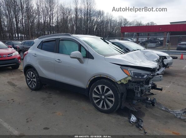 KL4CJCSB9JB557662 2018 BUICK ENCORE Silver Przód prawy