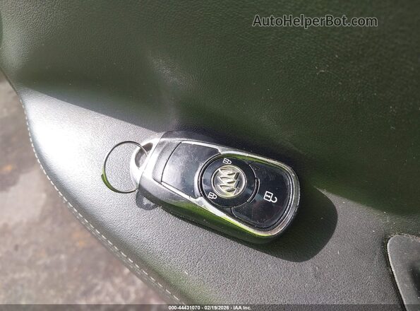 KL4CJCSB9JB557662 2018 BUICK ENCORE Silver Widok deski rozdzielczej