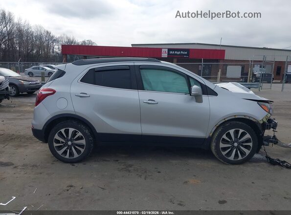 KL4CJCSB9JB557662 2018 BUICK ENCORE Silver Widok wnętrza 360 stopni