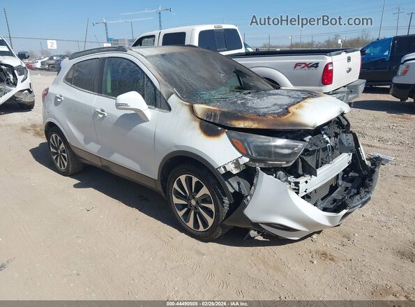 KL4CJCSM9KB761137 2019 BUICK ENCORE Белый Передняя правая четверть