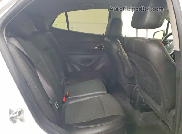 KL4CJFSB9GB663118 2016 BUICK ENCORE Белый Вид задней части салона