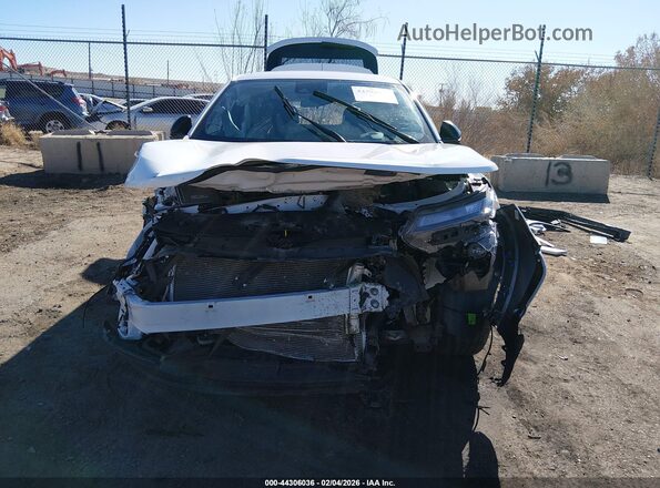 KL77LFEP2SC300409 2025 CHEVROLET TRAX White Front view