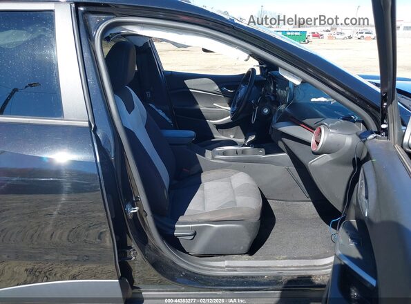 KL77LGE23RC000091 2024 CHEVROLET TRAX Black Widok wnętrza z przodu