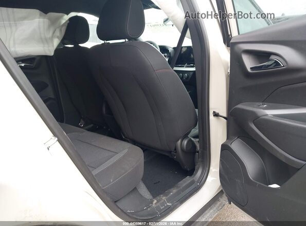 KL77LGEP9TC056247 2026 CHEVROLET TRAX Tan Widok naklejki z numerem VIN