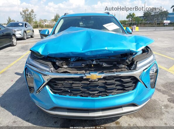 KL77LHEP1SC196006 2025 CHEVROLET TRAX Синий Вид задней части салона