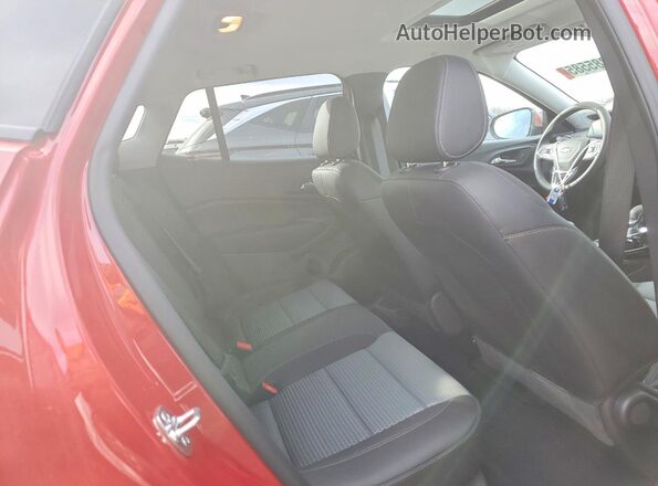 KL77LHEP1TC006156 2026 CHEVROLET TRAX Red Rear seats view