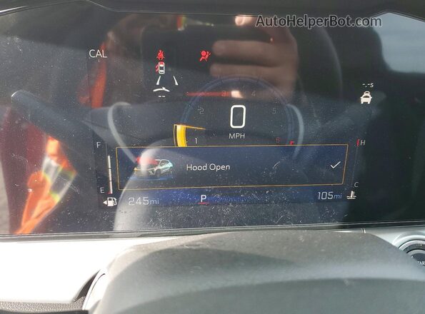 KL77LHEP1TC006156 2026 CHEVROLET TRAX Red Instrument cluster view