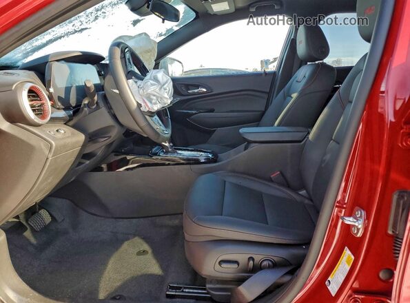 KL77LJEP5TC020794 2026 CHEVROLET TRAX Red Widok wnętrza z przodu
