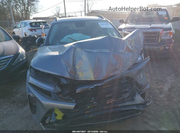 KL77LKEP4TC016547 2026 CHEVROLET TRAX Gray Vista del salpicadero