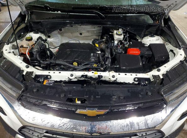 KL79MPS29PB157637 2023 CHEVROLET TRAILBLAZER White Widok komory silnika