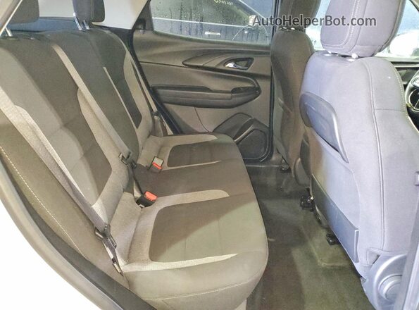 KL79MPS29PB157637 2023 CHEVROLET TRAILBLAZER White Widok wnętrza z tyłu
