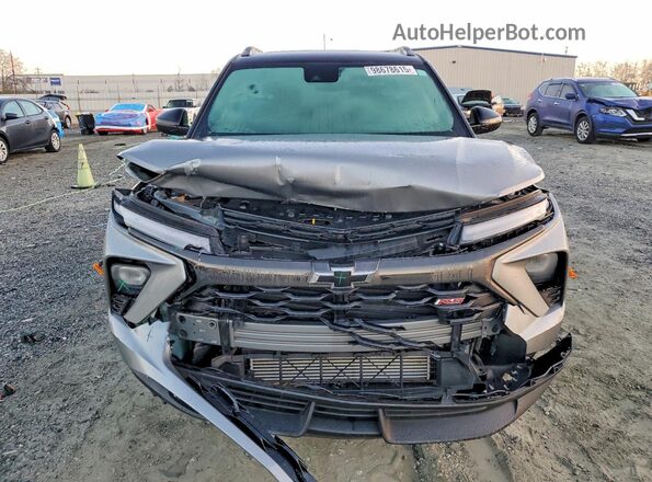 KL79MTSL1SB044579 2025 CHEVROLET TRAILBLAZER Silver Widok z przodu