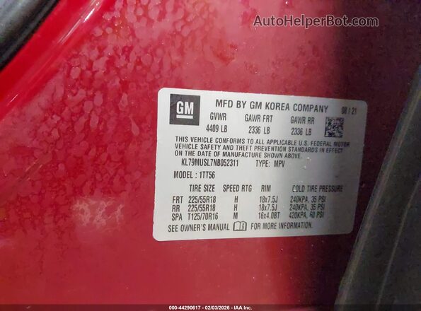 KL79MUSL7NB052311 2022 CHEVROLET TRAILBLAZER Red ძრავის განყოფილების ხედი