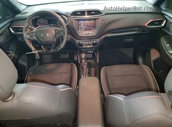 KL79MUSL8NB055203 2022 CHEVROLET TRAILBLAZER Черный Вид панели приборов