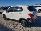 2017 Chevrolet Trax Ls Белый vin: KL7CJKSB3HB104581