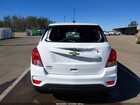 2017 Chevrolet Trax Ls Белый vin: KL7CJKSB4HB105352