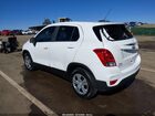 2017 Chevrolet Trax Ls Белый vin: KL7CJKSB4HB105352