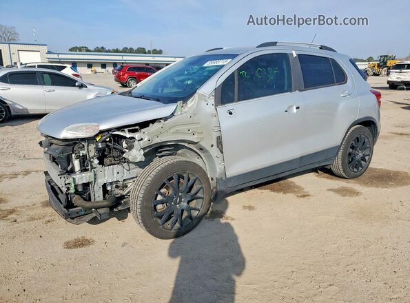KL7CJLSB0MB342386 2021 CHEVROLET TRAX Серебряный Передняя левая четверть