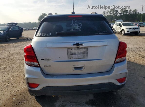 KL7CJLSB0MB342386 2021 CHEVROLET TRAX Серебряный Вид сзади