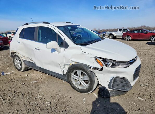 KL7CJLSB2KB963917 2019 CHEVROLET TRAX White Передня права чверть