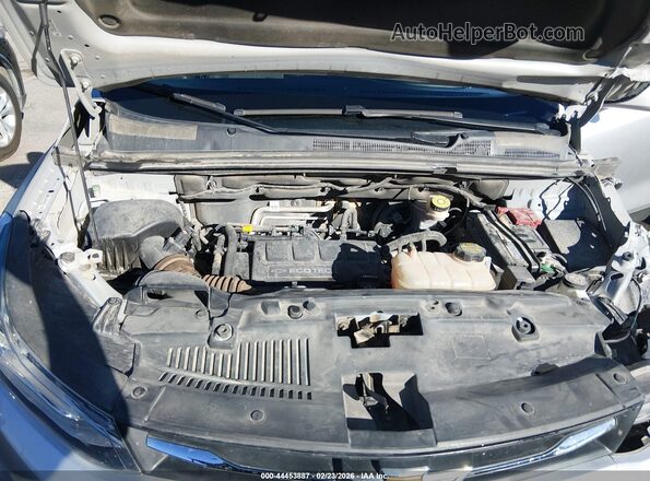 KL7CJLSB3JB698472 2018 CHEVROLET TRAX Серебряный Вид сзади