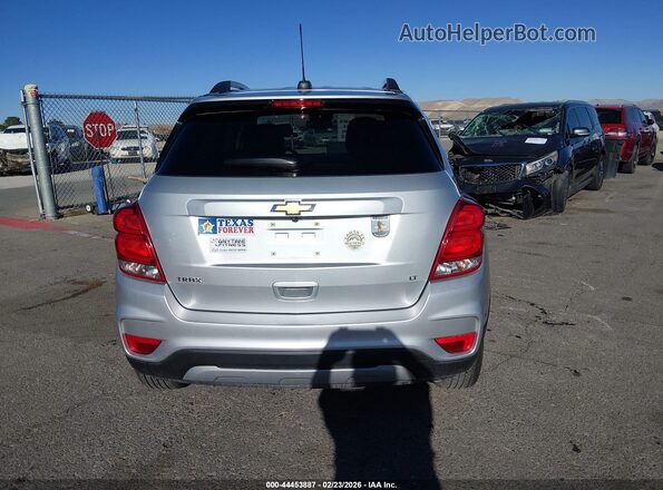 KL7CJLSB3JB698472 2018 CHEVROLET TRAX Серебряный 