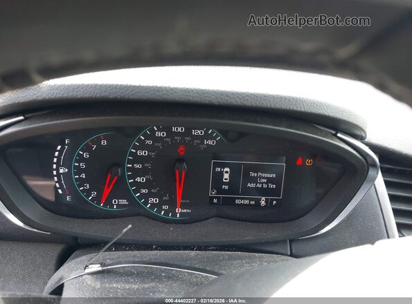 KL7CJLSB7JB532844 2018 CHEVROLET TRAX Серебряный Вид задних сидений