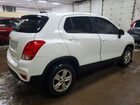 2017 Chevrolet Trax Ls Белый vin: KL7CJNSB4HB130799