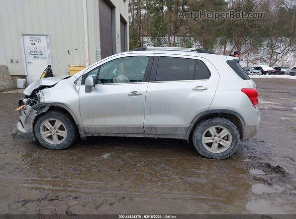 KL7CJPSB2LB007362 2020 CHEVROLET TRAX Серебряный Панорамный вид салона 360°