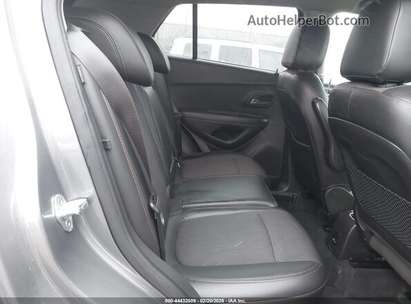 KL7CJPSB4KB936614 2019 CHEVROLET TRAX Gray Вид наклейки з VIN-кодом