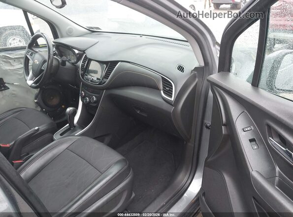 KL7CJPSB4KB936614 2019 CHEVROLET TRAX Gray Вид салону спереду