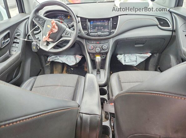 KL7CJPSM2NB505355 2022 CHEVROLET TRAX White Вид панелі приладів