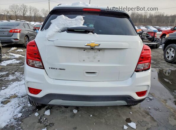 KL7CJPSM5NB525146 2022 CHEVROLET TRAX Белый Вид сзади