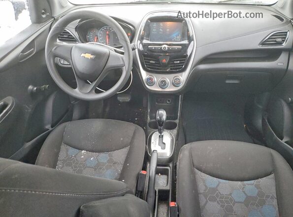 KL8CB6SA4JC449108 2018 CHEVROLET SPARK Белый Вид панели приборов