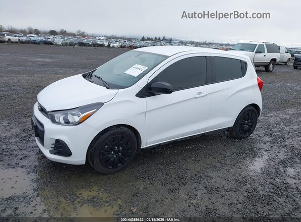 KL8CB6SAXJC466740 2018 CHEVROLET SPARK Белый Передняя левая четверть