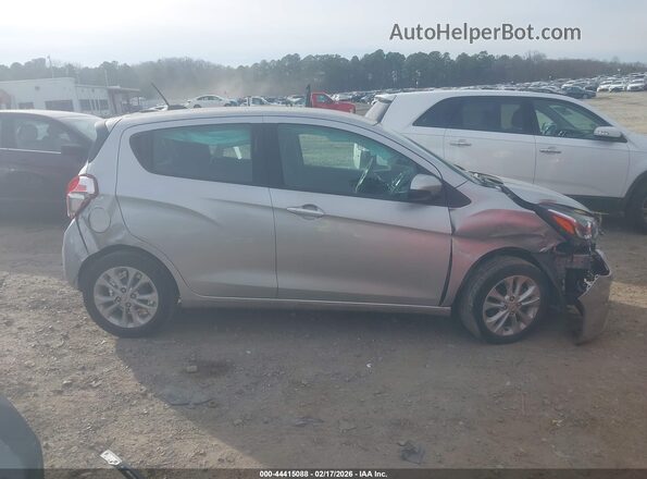 KL8CD6SA0LC479123 2020 CHEVROLET SPARK Серебряный Вид задней части салона