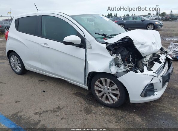 KL8CD6SA2HC751596 2017 CHEVROLET SPARK Белый Передняя правая четверть