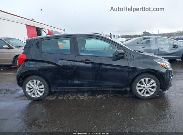 KL8CD6SA6JC429551 2018 CHEVROLET SPARK Черный Вид задней части салона