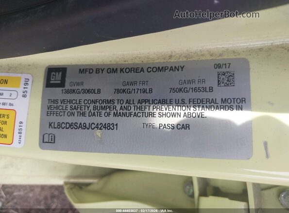 KL8CD6SA9JC424831 2018 CHEVROLET SPARK Желтый Вид подкапотного пространства
